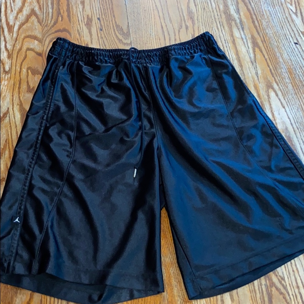 Men’s Nike Jordan Black Basketball Shorts- L